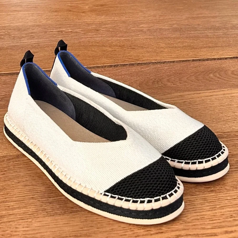 Rothy's Black and Cream Flats Size 10 - Picture 3 of 16
